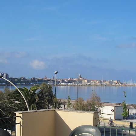 アルゲーロLa Terrazza - Residenze Maricharmeアパートメント エクステリア 写真